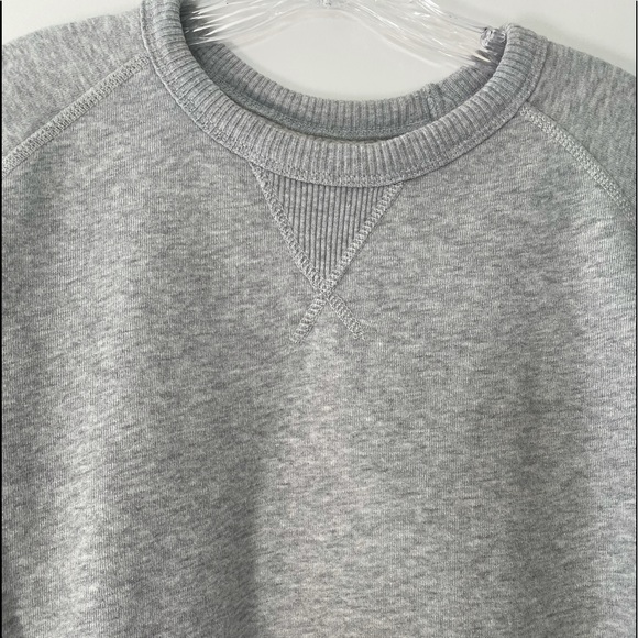 GAP Men Crew Neck Sweatshirt with ribbed trim - Picture 4 of 9